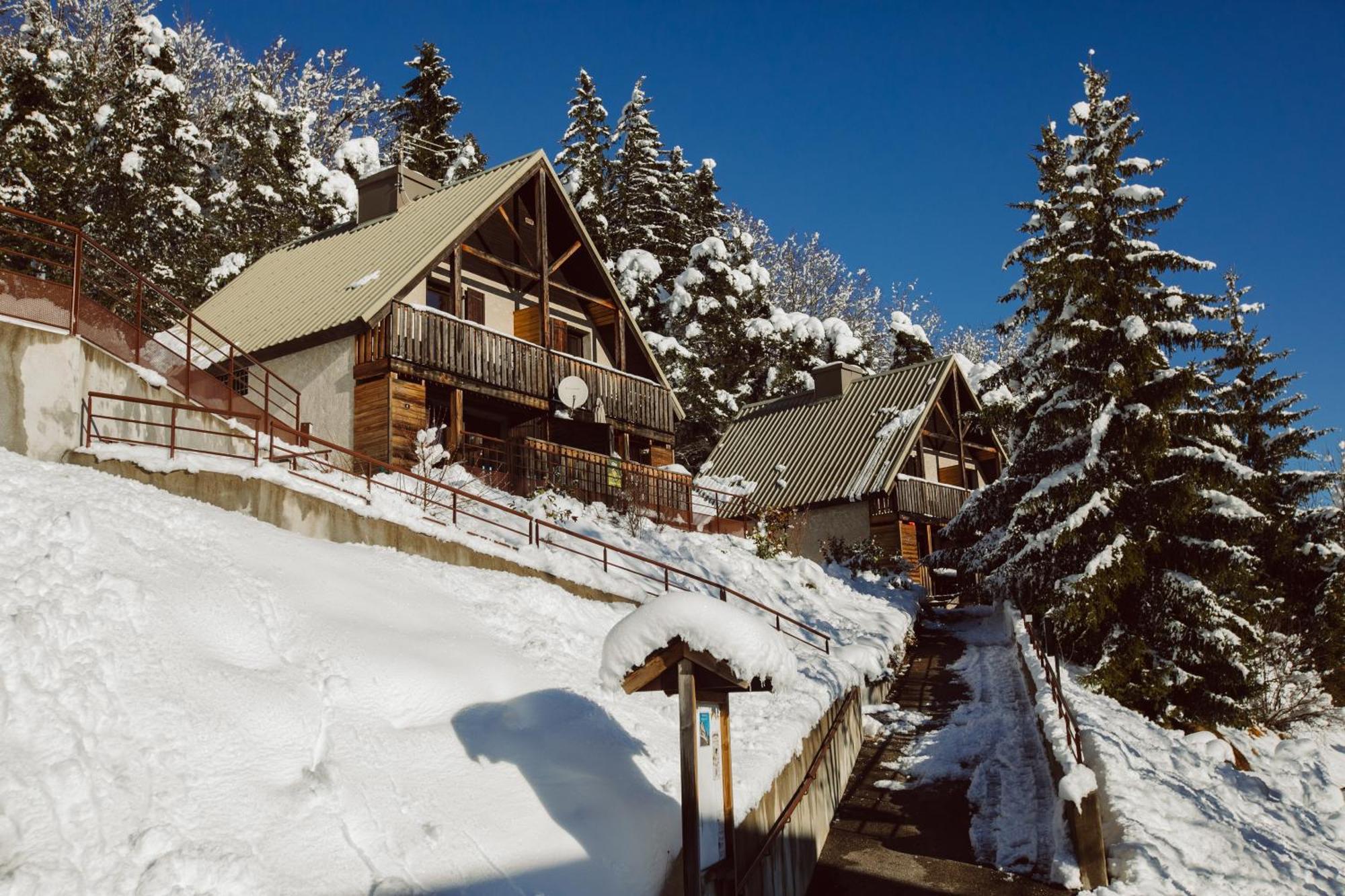 Eterpa Les Chalets De Pre Clos En Vercors Saint-Andeol  Экстерьер фото